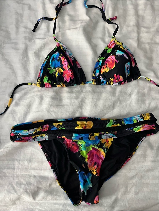 Pilyq Other - Pilyq Black Bikini Bottom with Multicolor Floral Trim